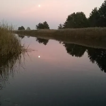 Tihase Puhkemajake * Parnu