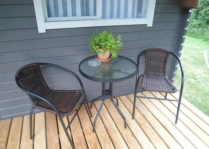 Tihase Puhkemajake Pärnu